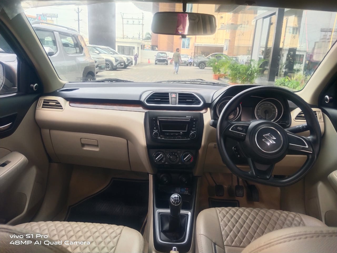 Maruti Suzuki Dzire(2020-2024) Vxi